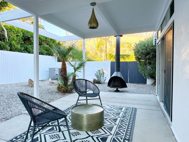 Building Photo - Stunning Midcentury Retreat in Twin Palms ...