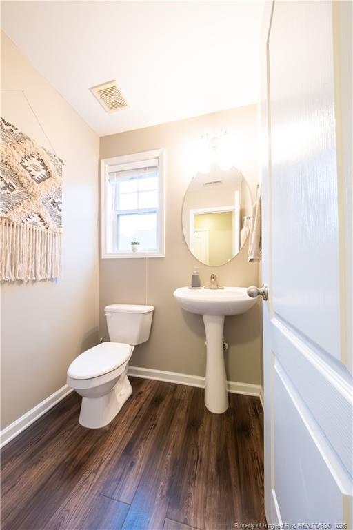 Building Photo - 622 Omaha Dr