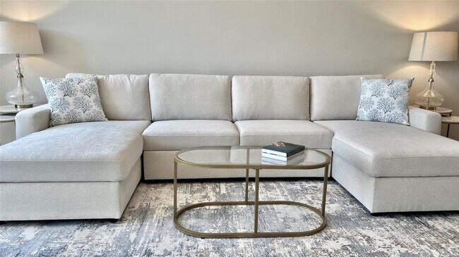 Building Photo - 5200 N Ocean Blvd