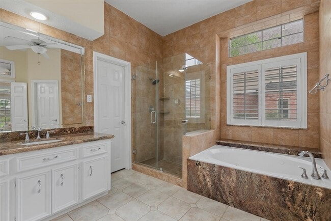 Building Photo - 1811 Wild Plum Ct