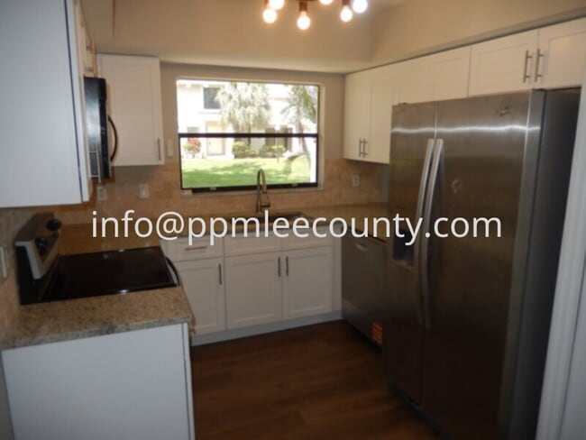 Building Photo - Freshly and Completely Renovated SW Cape C...