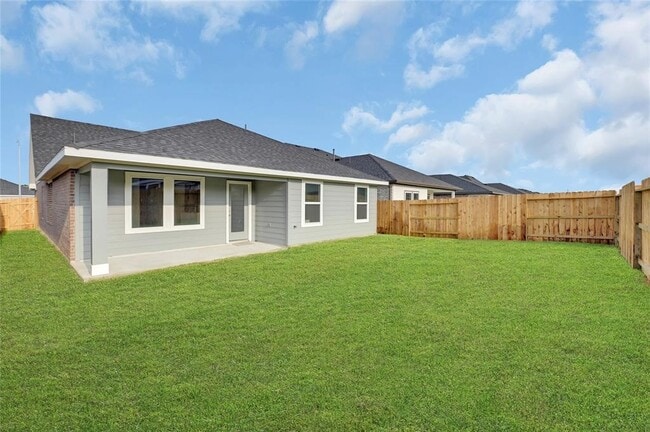 Building Photo - 1623 Fleetwood Crossing Dr