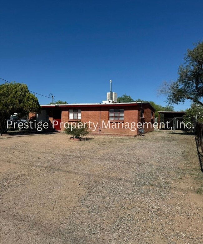 Building Photo - Adorable 3BD in the Heart of Tucson!!