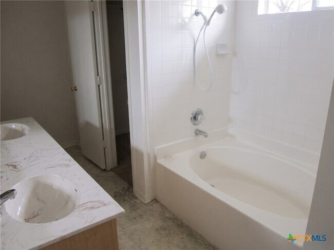 Building Photo - 4109 Matt Ct