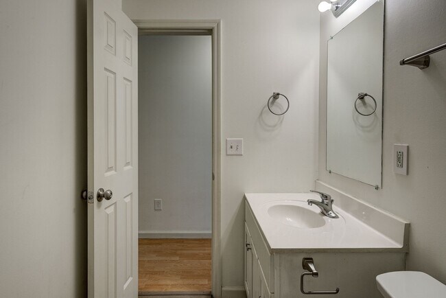 Building Photo - 1883 Powder Branch Rd