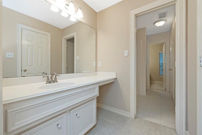 Building Photo - 22211 Mission Hills Ln