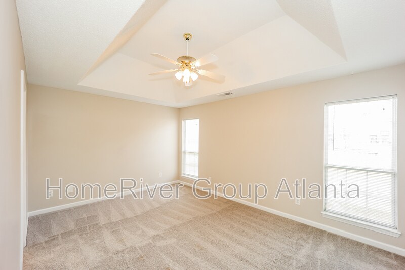 Building Photo - 181 Saddleview Trail