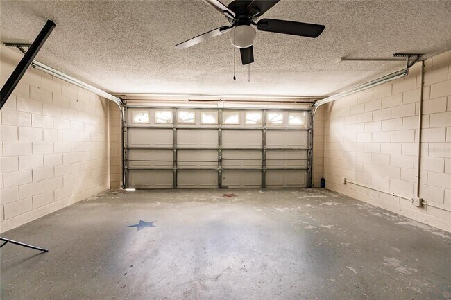 Building Photo - 3022 Bransbury Ct