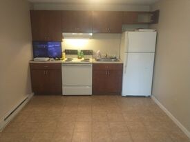 Building Photo - 384 Washington St