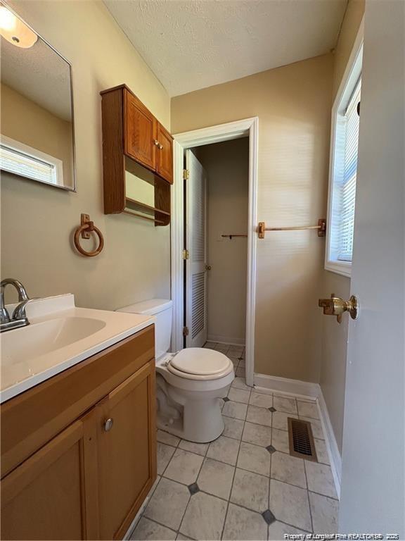 Building Photo - 2838 Coronada Pkwy