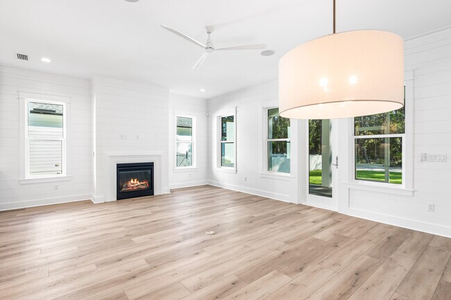 Building Photo - 101 Pollard Cv E