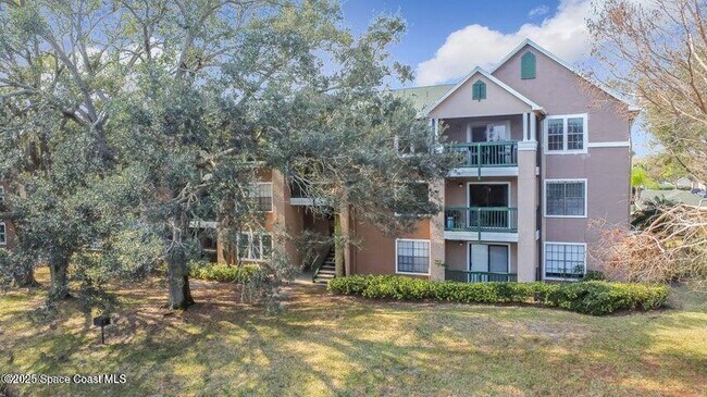 Building Photo - 7667 N Wickham Rd