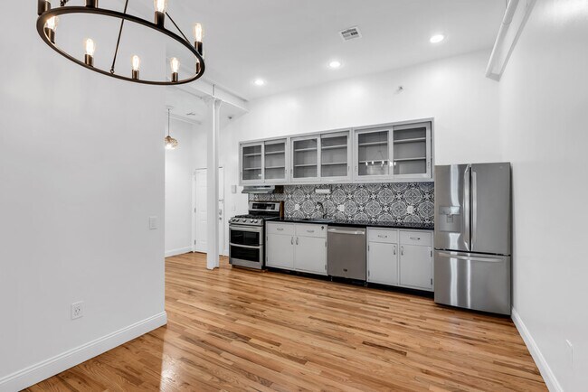 Building Photo - 600 Cookman Ave