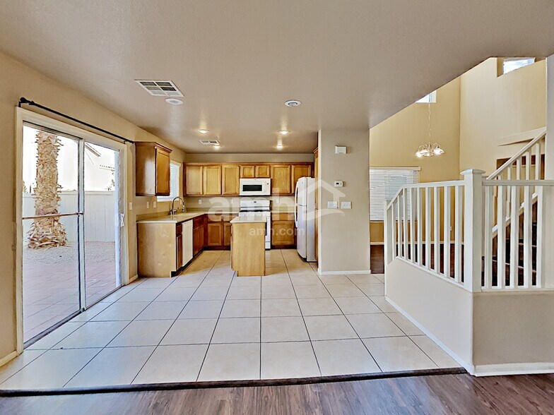 Building Photo - 8116 Stonyford Ct
