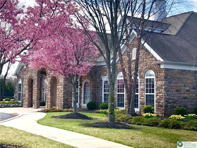 Building Photo - 8408 Saylor Ct