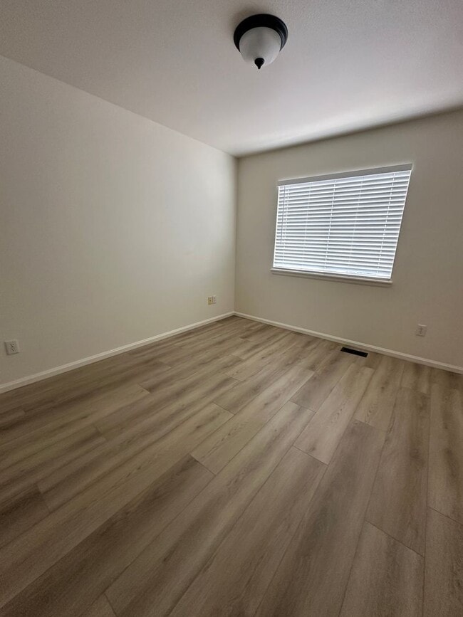 Building Photo - Beautiful Single Family House in Aurora