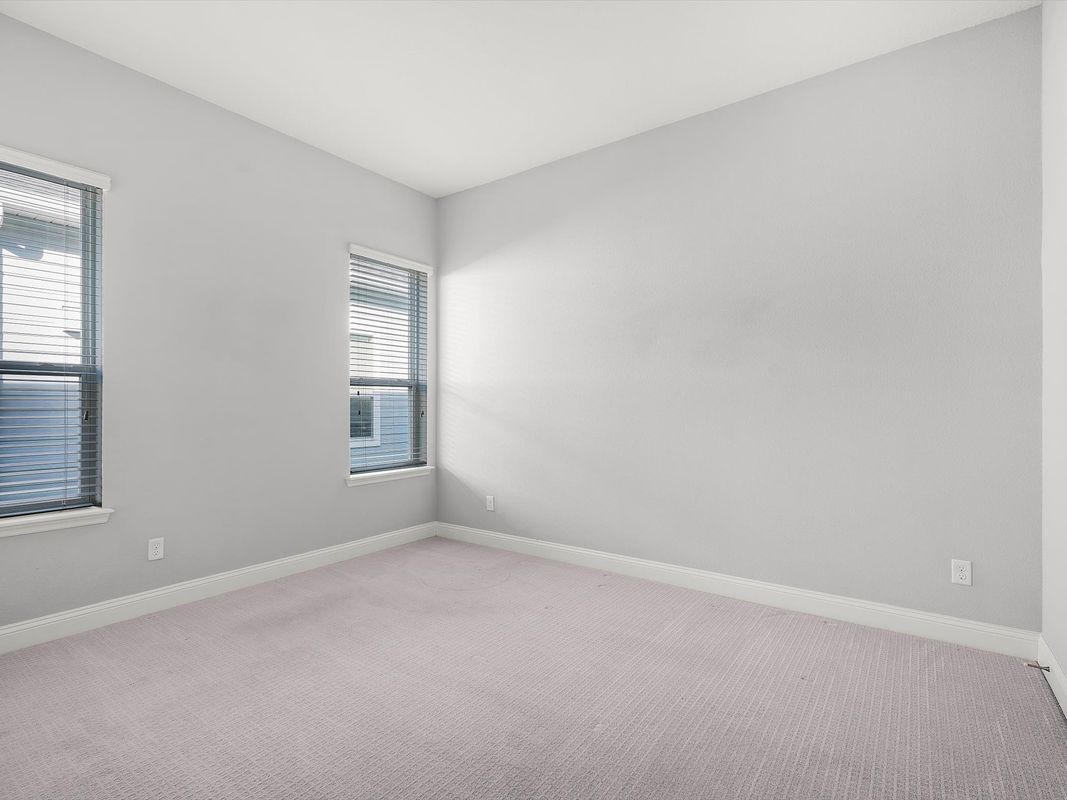 Building Photo - 13461 Lucena Ln