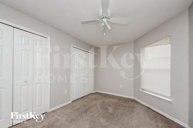 Building Photo - 761 Platypus Ct