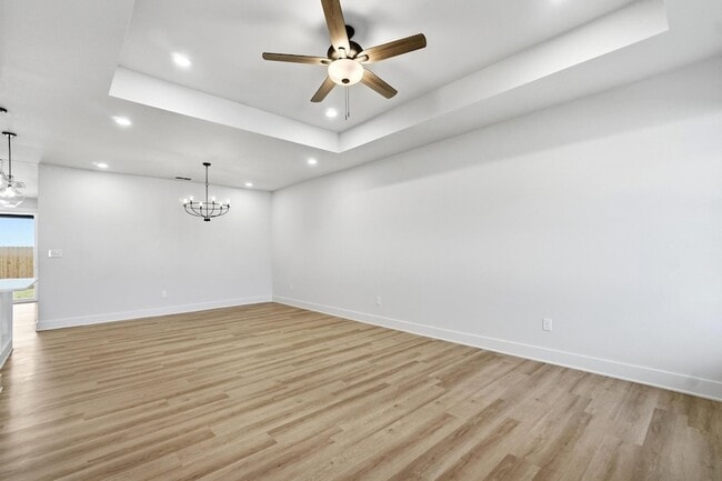 Building Photo - 6525 Inverness St