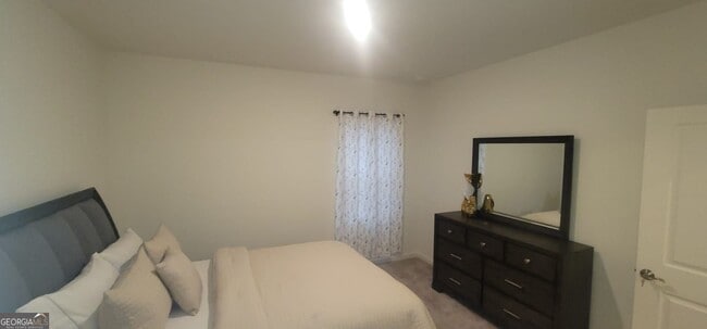 Building Photo - 214 Moreton Wy