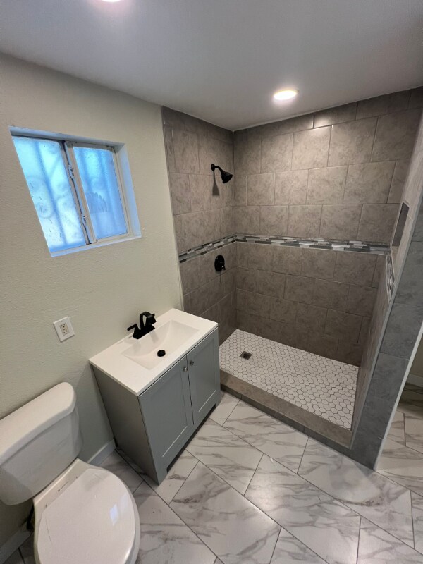 Building Photo - 241 Carnes Rd