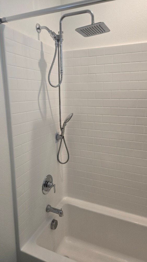 Building Photo - 2456 E Encanto Pso