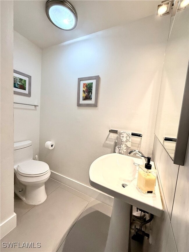 Building Photo - 3631 1st Ave NW