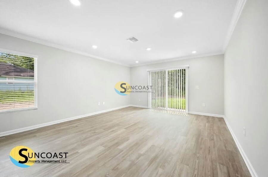 Building Photo - 2630 Kohn Rd