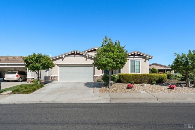 Building Photo - 295 Marks Rd