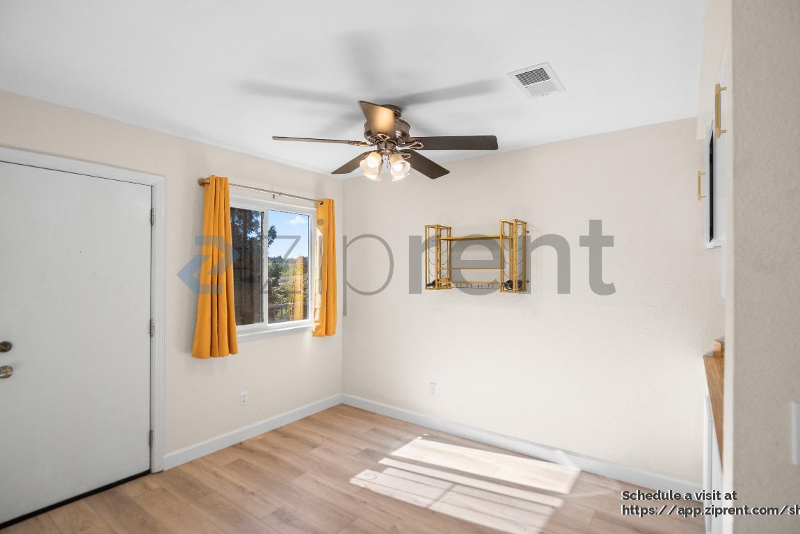 Building Photo - 3641 Clayton Rd