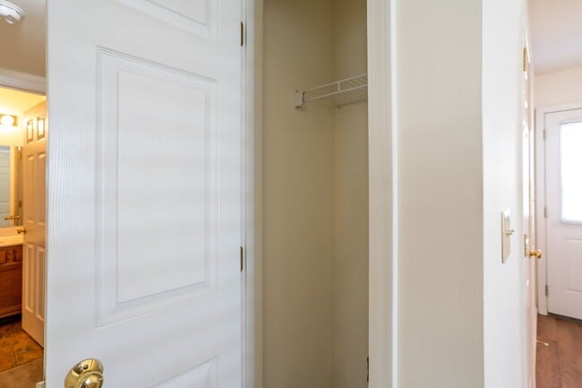 Building Photo - 3531-3533 Prescott Dr.