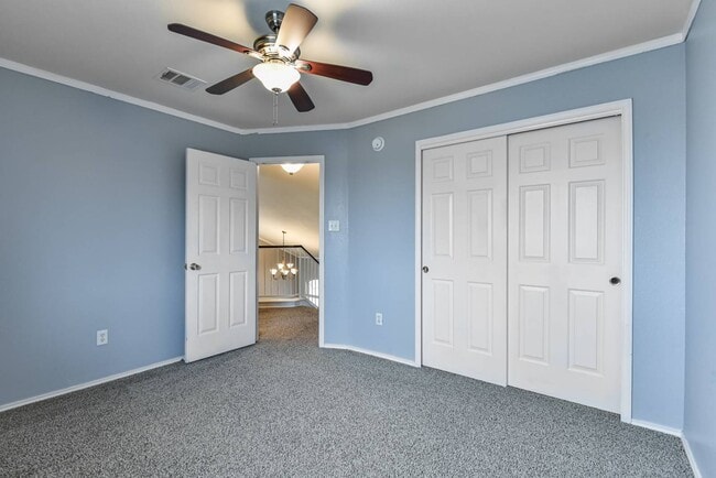 Building Photo - 4600 Donegal Bay Ct