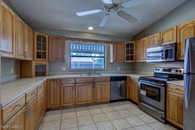 Building Photo - 17133 Haitian Dr
