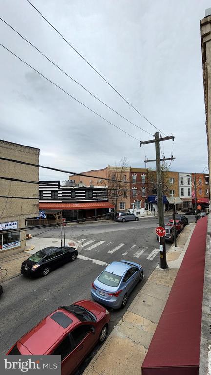 Building Photo - 1325 McKean St