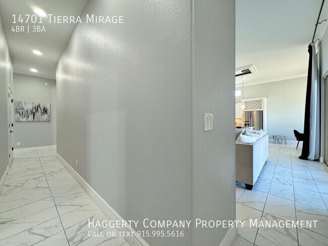 Building Photo - 14701 Tierra Mirage Ave