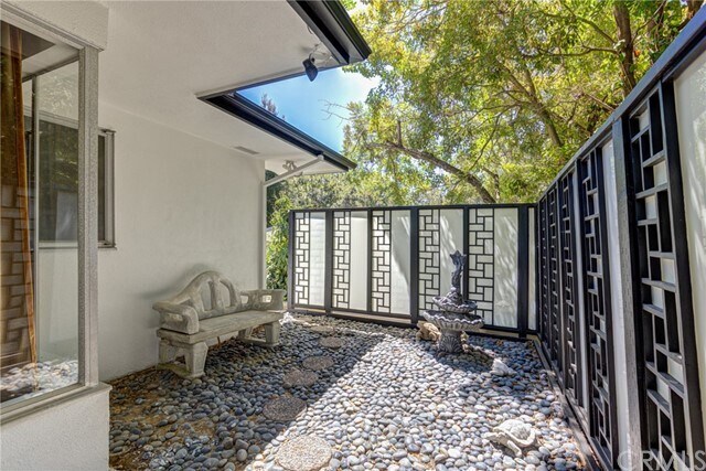 Building Photo - 2740 Hutton Dr