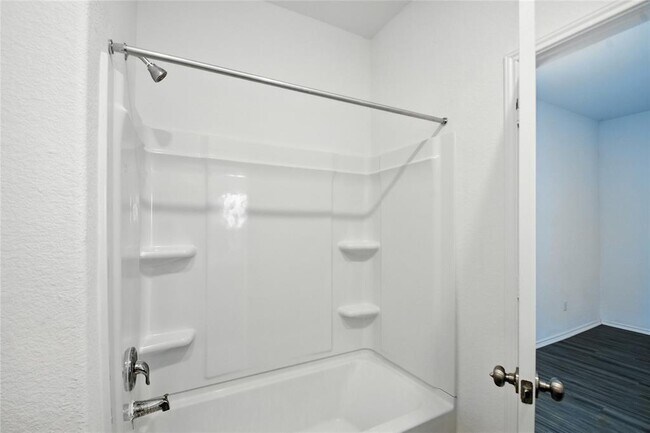 Building Photo - 1126 Cattail Ln