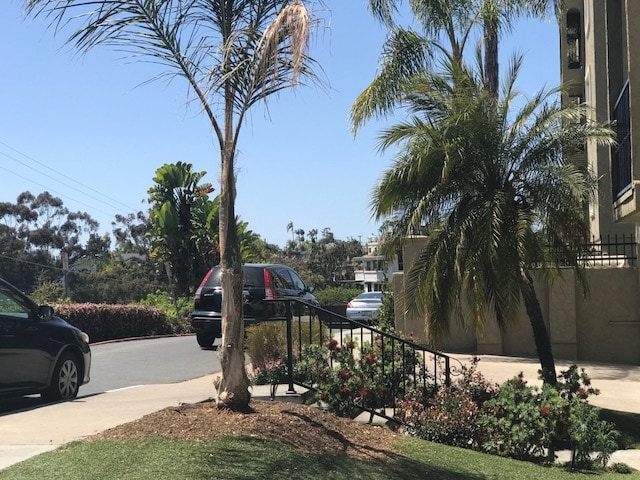 Building Photo - 836 W Pennsylvania Ave