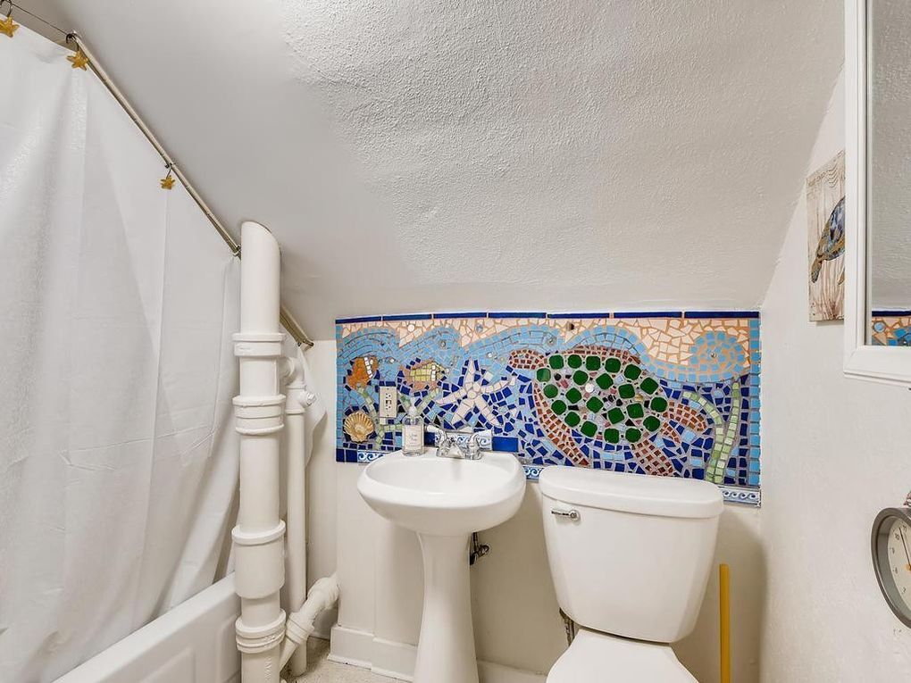 Bathroom - 3732 16th Ave S