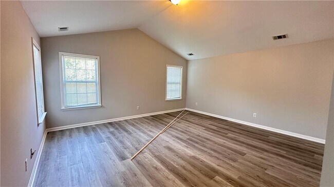Building Photo - 515 Weathervane Ct