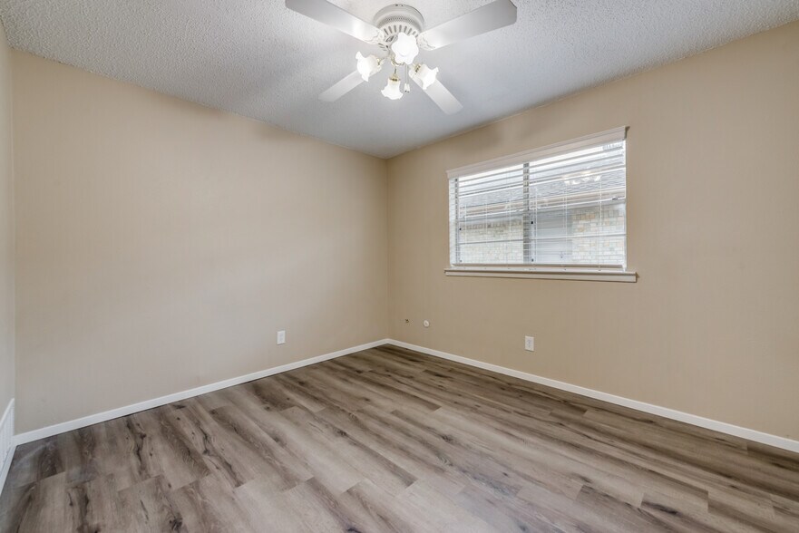 Bedroom 1 - 532 Billie Ruth Ln