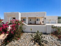 Building Photo - 3-bedroom, 3-bathroom home in Foothills Mobile Est