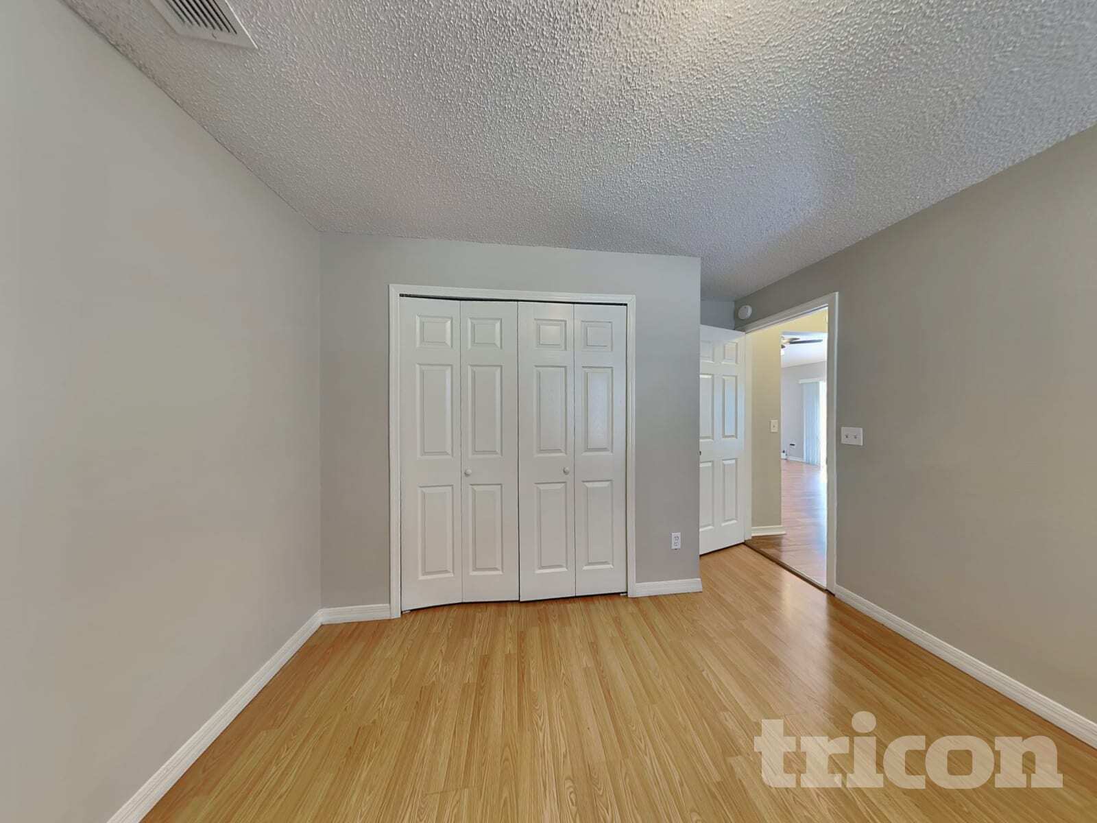 Building Photo - 17128 Woodcrest Way