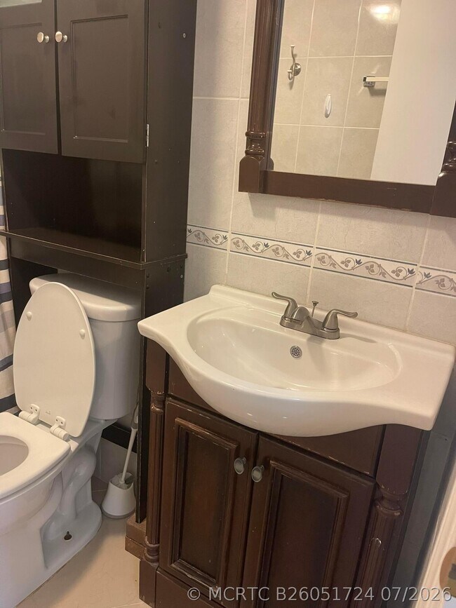 Building Photo - 1534 Royal Forest Ct