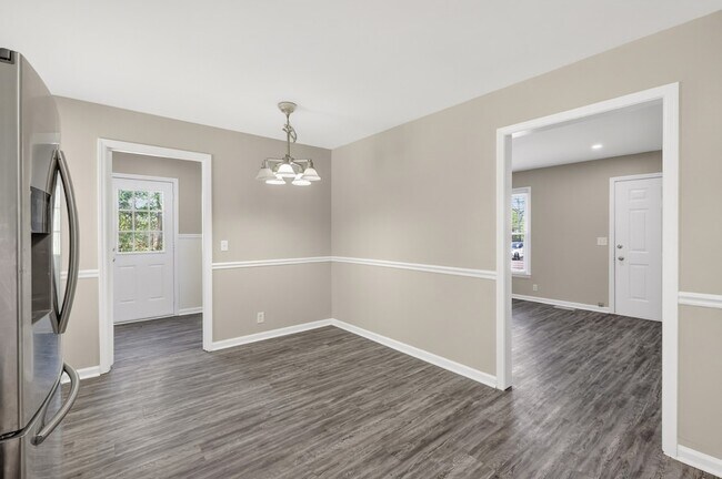 Building Photo - 4827 Bradyville Pike