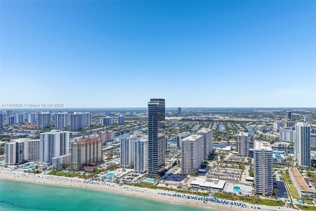 Building Photo - 2000 S Ocean Dr