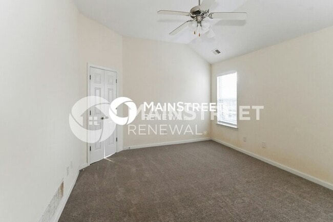 Building Photo - 3 Bedroom Pet-Friendly Home in Olive Branc...