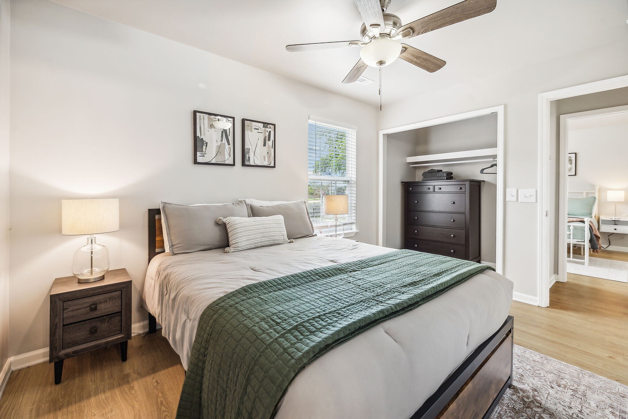 Building Photo - 226 Treutland Ave