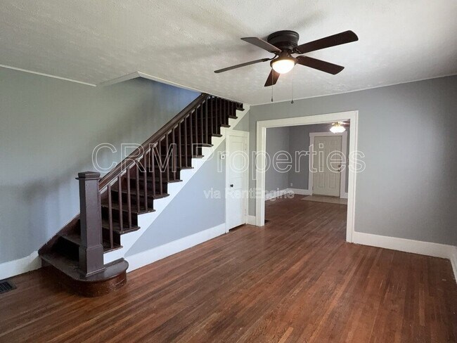 Building Photo - 809 N Webster St
