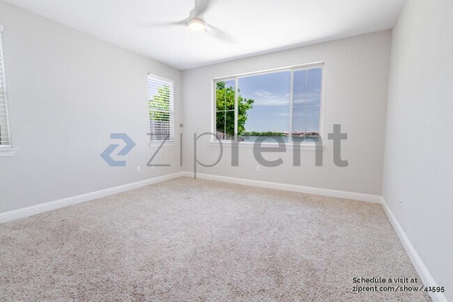 Building Photo - 4195 Aplicella Ct